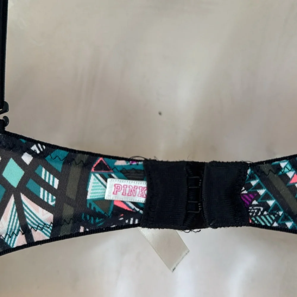 PINK Victoria’s Secret colorful neon geometric wear everywhere push up bra 32A